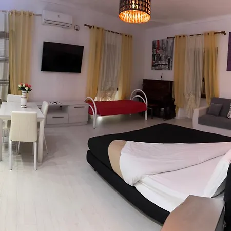 Apartment White Appartament Bagnolo Piemonte